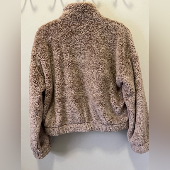 NWT  Calvin Klein Womens Faux Fur Teddy Jacket Size XS  Brown - Picture 3 of 10